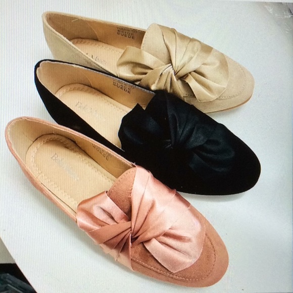 Boutique: Bella Marie Mauve suede knot mules - Picture 2 of 7